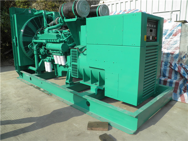 贵德发电车出租-柴油发电机组在使用的过程中应该做好哪些防护工作