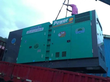 贵德柴油发电机组转速不稳定时，如何对发动机进行维护？