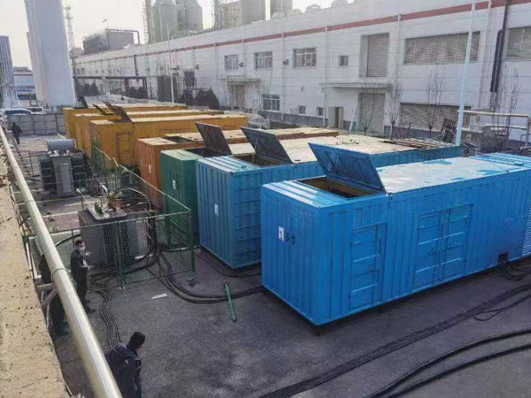 贵德380V和690V电压的电缆线相同吗？