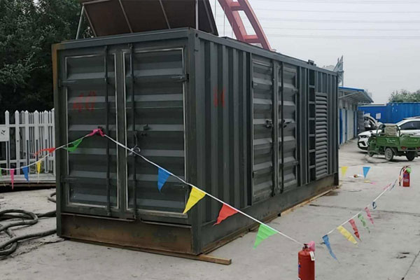 贵德发电机租赁空气滤清器多久更换一次？