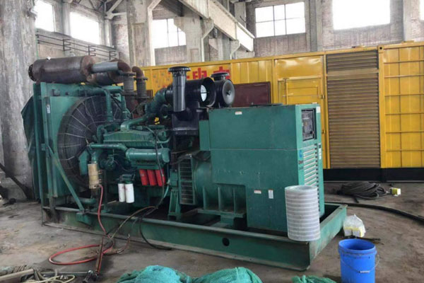 贵德发电机组的空气滤清器应该如何保养？