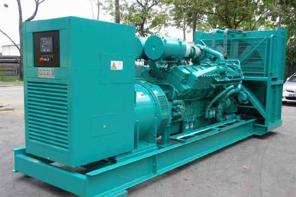 贵德柴油发电机组电压不稳定怎样维修？